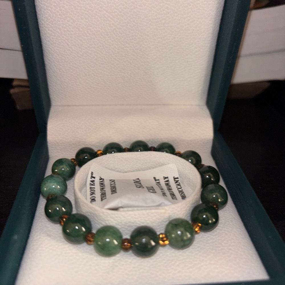 Green Beaded Bracelet with Gold Accents